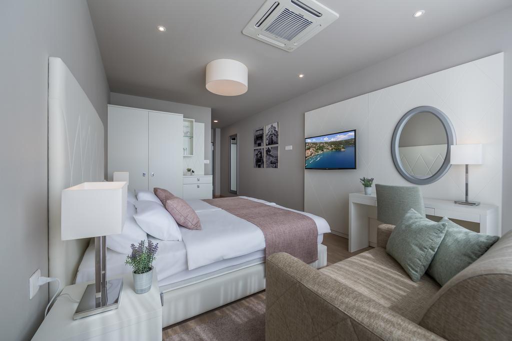 Apartments & Rooms Preelook Opatija Exterior foto